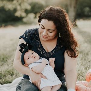 Meet your Posher, Monica